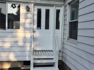 115 Cold Spring Rd, Stamford, CT 06905