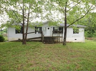 1466 Roberts Ridge Rd, Manchester, TN 37355