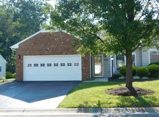 5505 South Village Dr, Roanoke, VA 24018