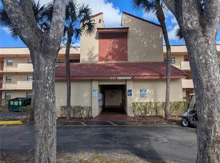 3399 Foxcroft Rd APT 103, Hollywood, FL 33025
