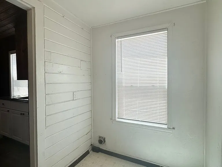 2116 East St — Photo 6