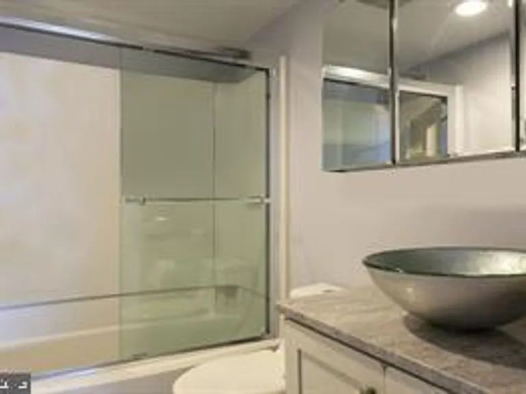 200-210 Lombard St #708 — Photo 8