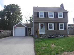 88 Pine St, Weymouth, MA 02190