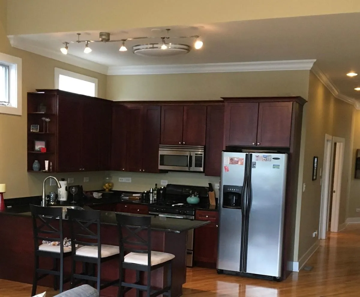 Building Photo - 1544 W Thomas St #3
