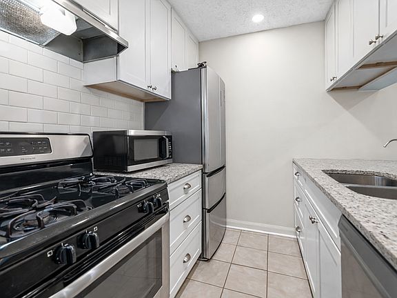 2nd image of 6016 Golden Valley Rd