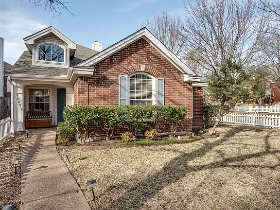 2nd image of 4009 Hedgerow Dr