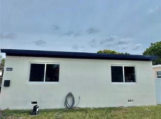 359 E 46th St, Hialeah, FL 33013