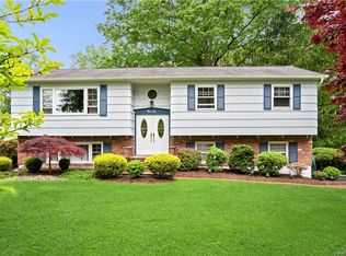 36 Dover Rd, Congers, NY 10920