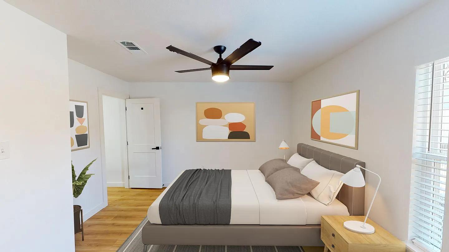 Stunning North Oak Cliff home close to Bishop Arts District — Photo 3