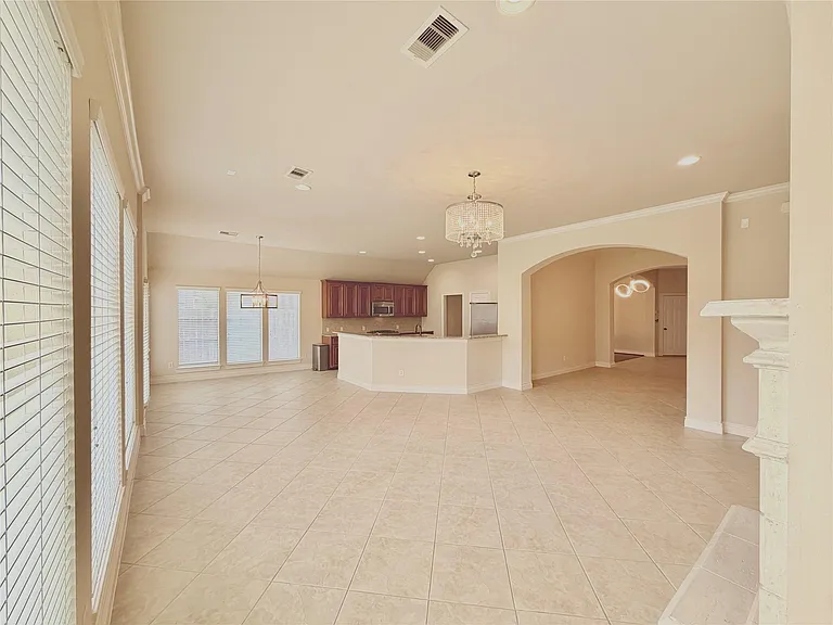 22015 Rustic Canyon Ln — Photo 10