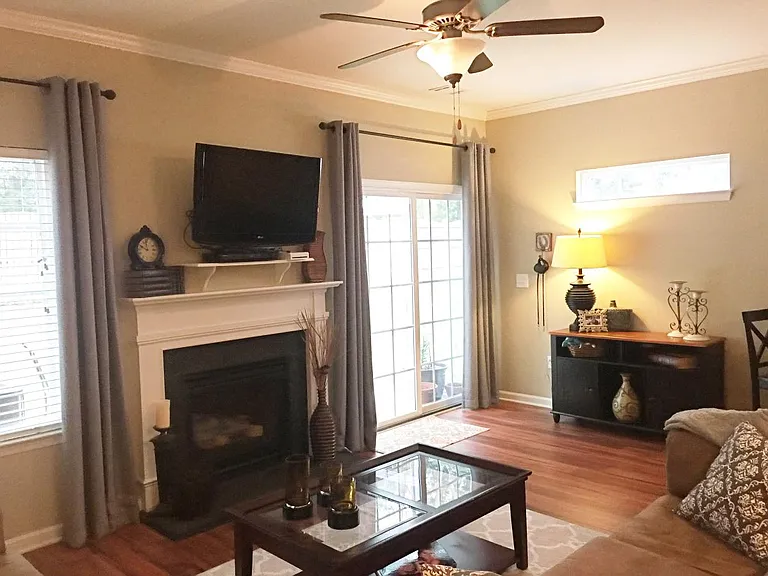 24 Bay Springs Dr — Photo 11