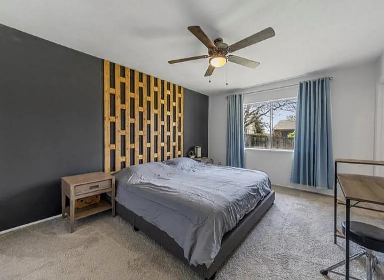 526 Windsor Dr — Photo 12