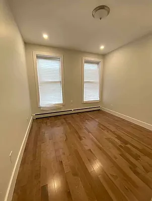 Rented by Voro, LLC | media 13