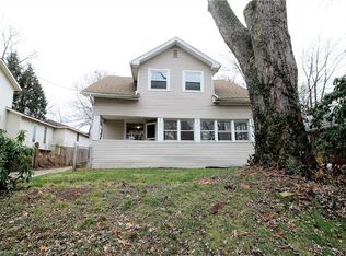 1388 Chippewa Ave, Akron, OH 44305