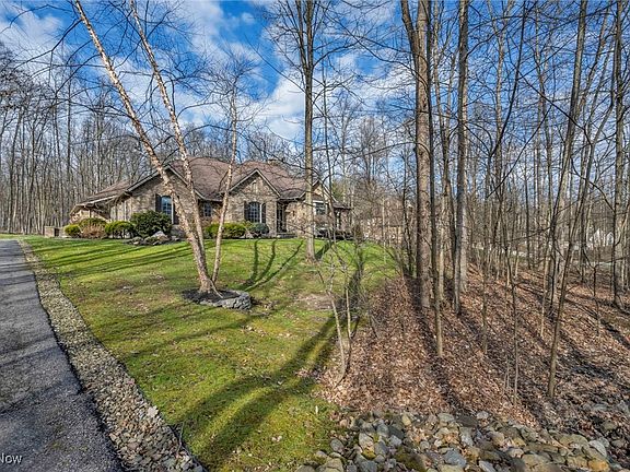 3rd image of 11446 Rolling Meadows Dr