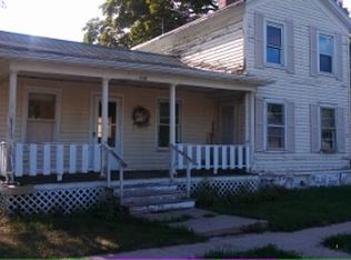 428 N 3rd St, Rochelle, IL 61068