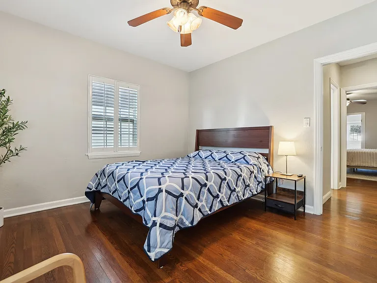 1003 W Princeton St — Photo 18