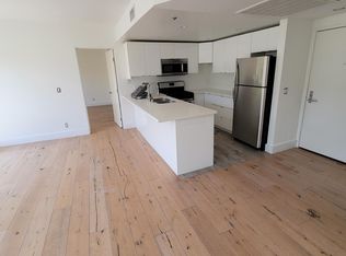 939 Palm Ave #405A, West Hollywood, CA 90069