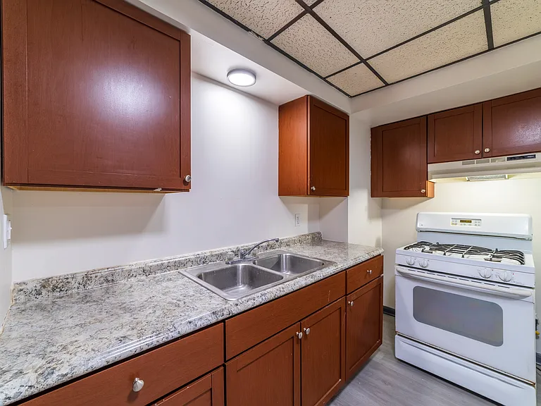 3711 Fir St #1 — Photo 16