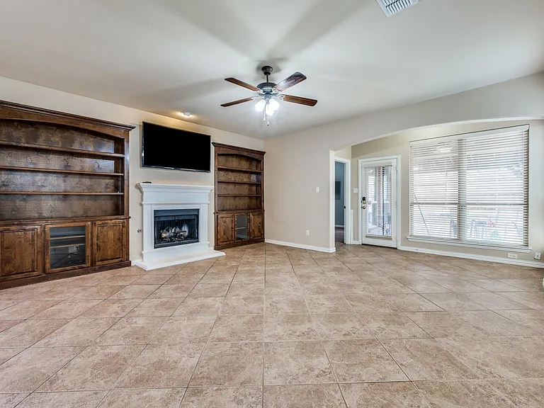 10632 Bolivar Dr — Photo 11