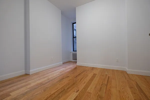 Rented by Keller Williams NYC | media 31