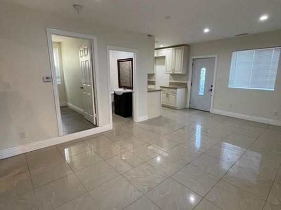 2nd image of 19156 Schoenborn St