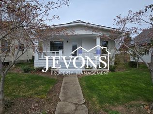 18 Hall Ave, Yakima, WA