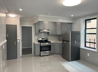 212 Bay 34 St #2R, Brooklyn, NY 11214