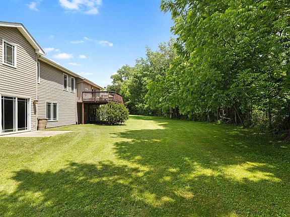 5th image of 10589 Harrison Ct
