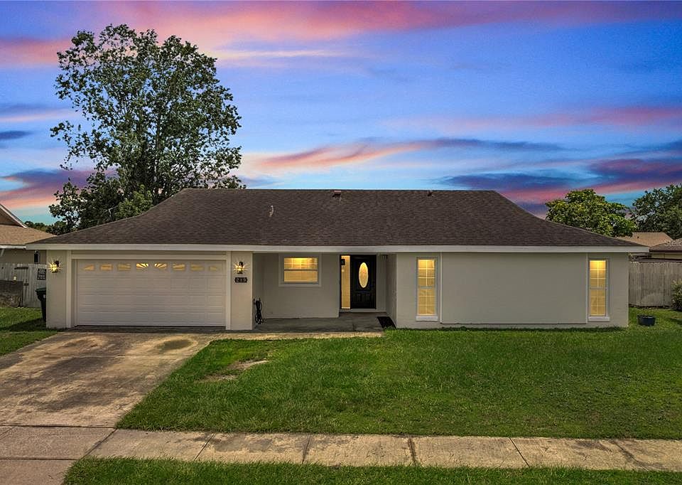 1st image of 219 IOWA WOODS CIRCLE W