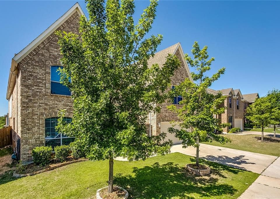 1st image of 10224 Crawford Farms Dr