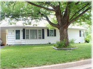 111 Eastwood Dr, Collinsville, IL