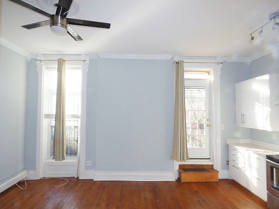 1st image of 166 Halsey St APT 1B