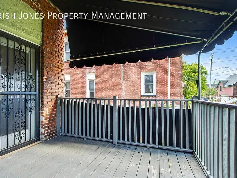 62 Park St #4 — Photo 16