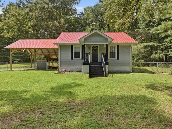 2112 Halls Valley Rd, Trion, GA 30753