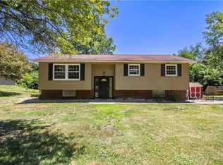 348 Middletown Rd, New Stanton, PA 15672