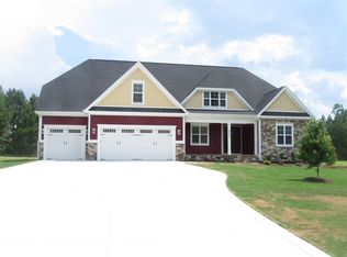 113 W Saddle Ct, Clayton, NC 27527