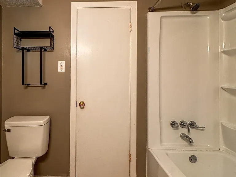 6309 Greyfield Rd — Photo 21
