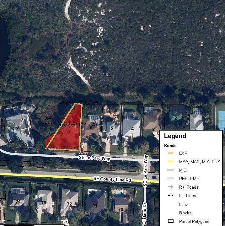 2nd image of 10581 SE Le Parc Way