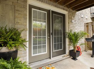 35 Mountford Dr #56, Guelph, ON N1E0G6