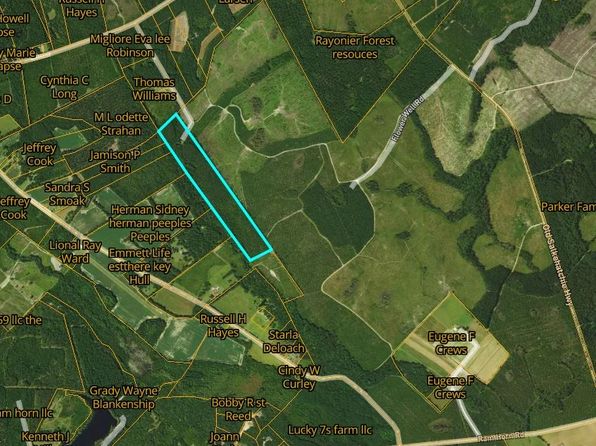 3 Crews Cemetery Rd, Varnville, SC 29944