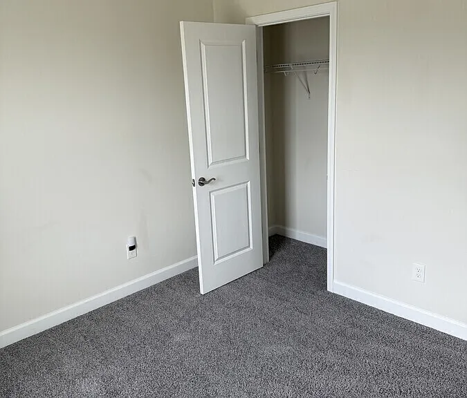 515 John Adams Dr — Photo 31