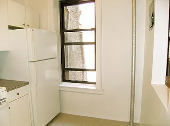 Rented by City Connections Realty