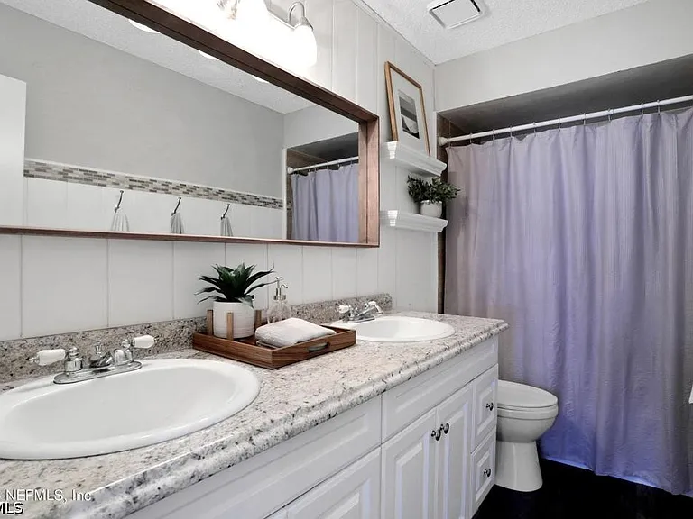 2743 Moorsfield Ln — Photo 5