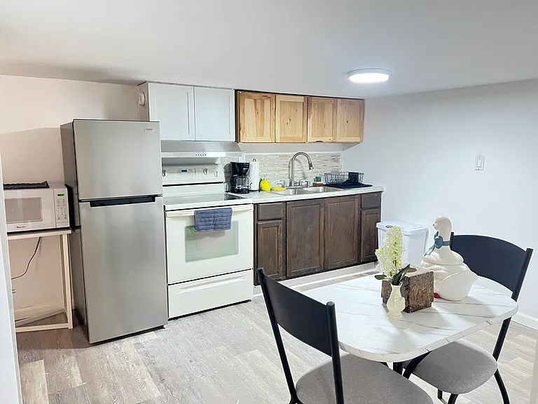 1240 Landon Rd — Photo 8