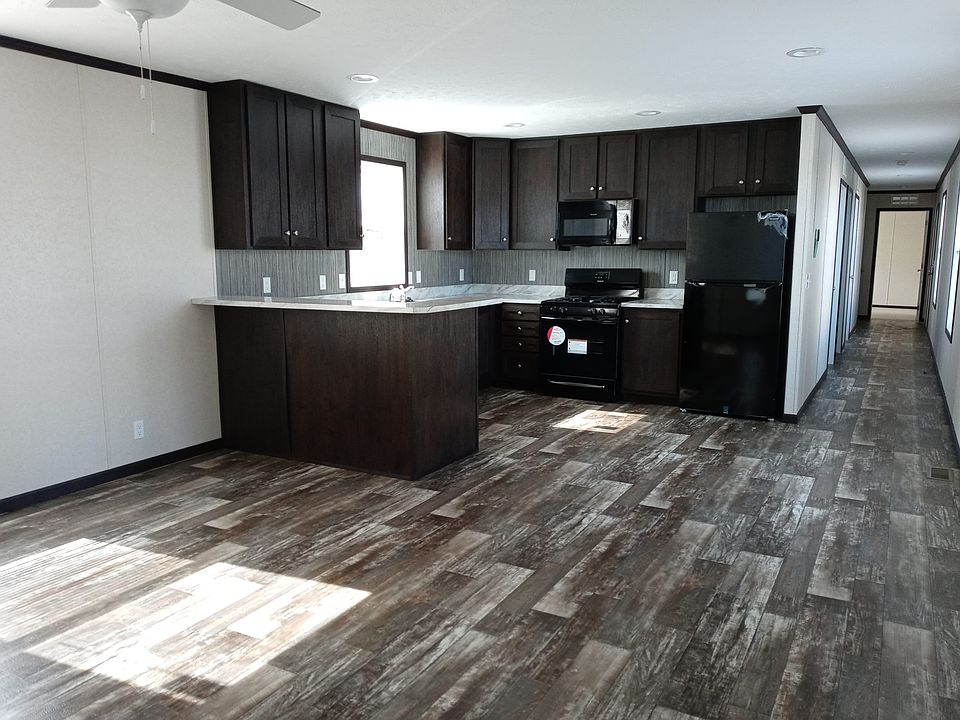 2nd image of 2327 S Dundee Ct Lot 38