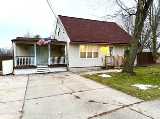 219 Lynwood Cir, Lansing, MI 48906