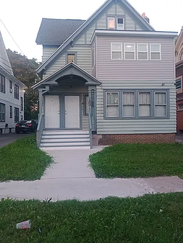 123 Onondaga Ave #2 Photo 1