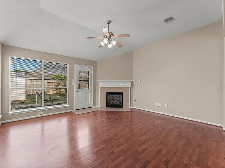 30218 Deleon Fields Dr — Photo 12