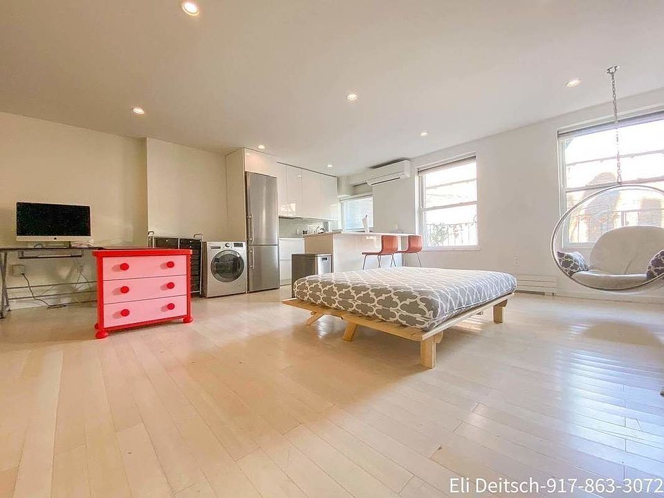 1st image of 114 Stanton St #2E